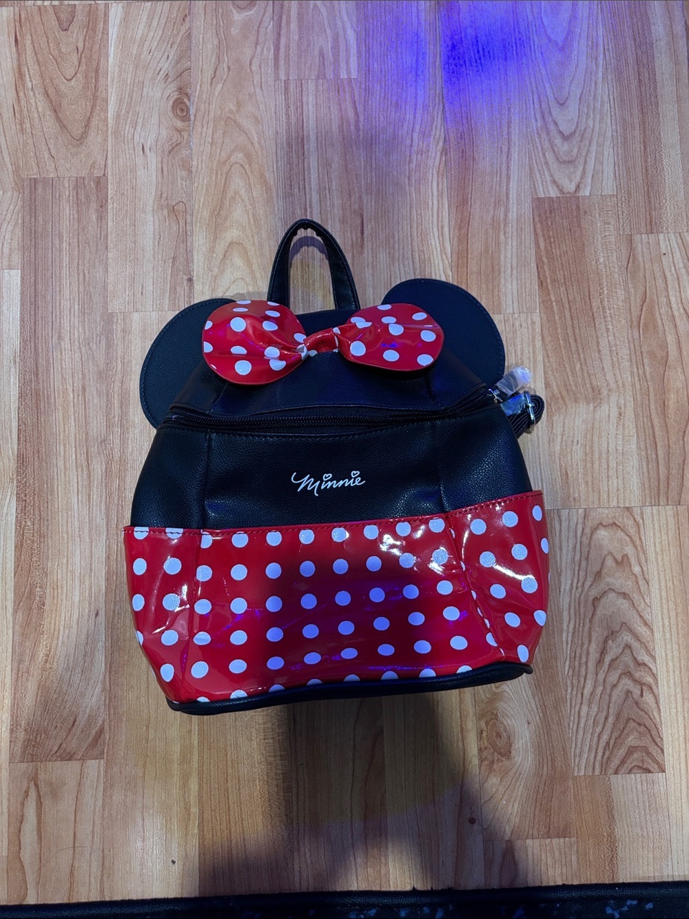 Minnie Mouse Backpack - Picture 2 of 5